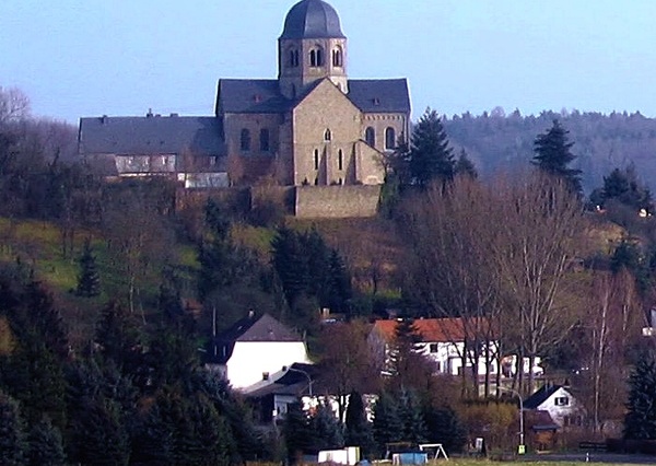 Abadía de Sponheim. Adaptación de foto original de Markus Braun, Wikipedia.